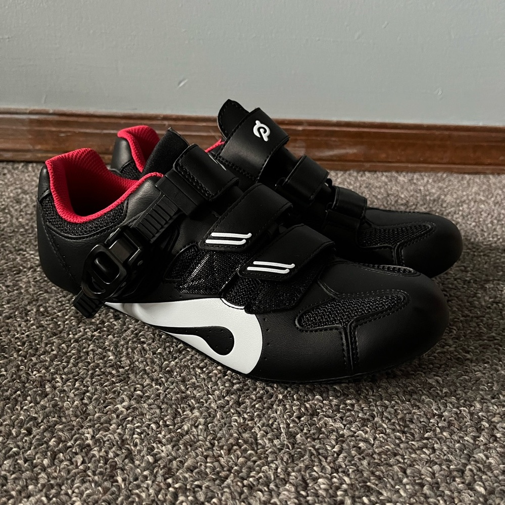 NWOT Peloton Cycling Shoes - Picture 5 of 8